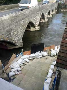 Flood defences, 11th Jan 2014